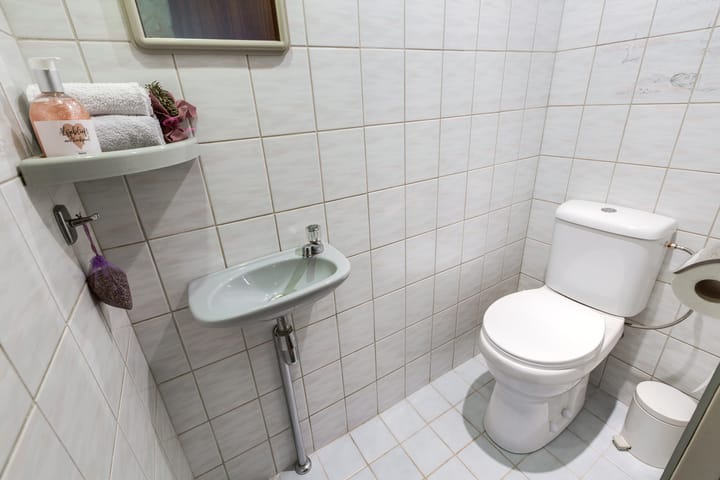 Photo 11 of Overbuurtseweg 14