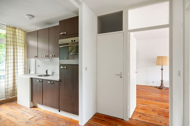 Photo 13 of Wielingenstraat 31