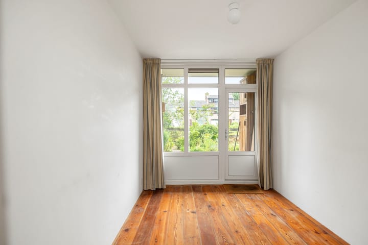 Photo 17 of Wielingenstraat 31