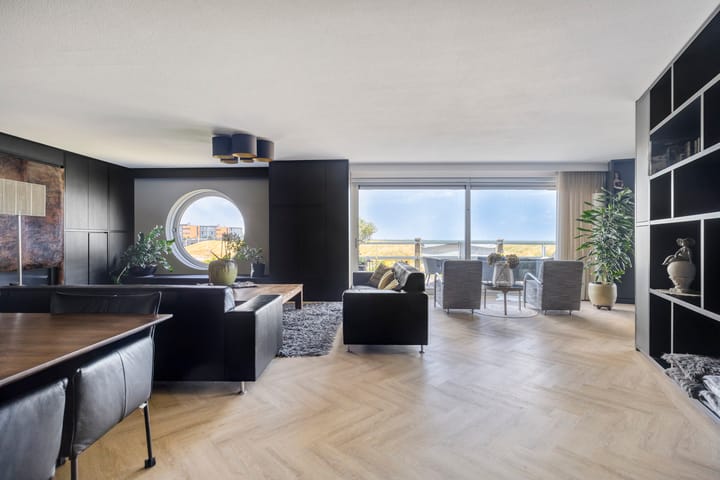 Photo 1 of Nieuwendijk 4