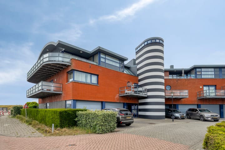 Photo 55 of Nieuwendijk 4