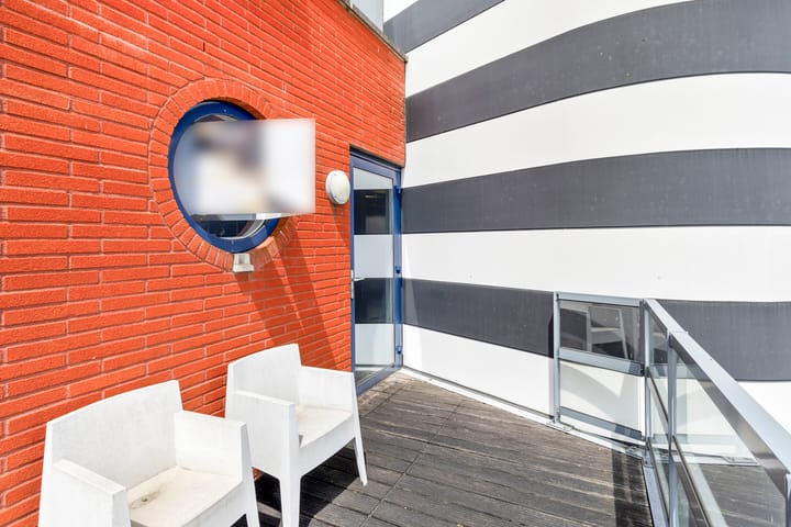 Photo 35 of Nieuwendijk 4