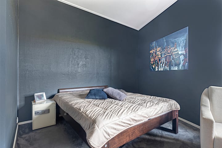 Photo 36 of Nieuwendijk 4