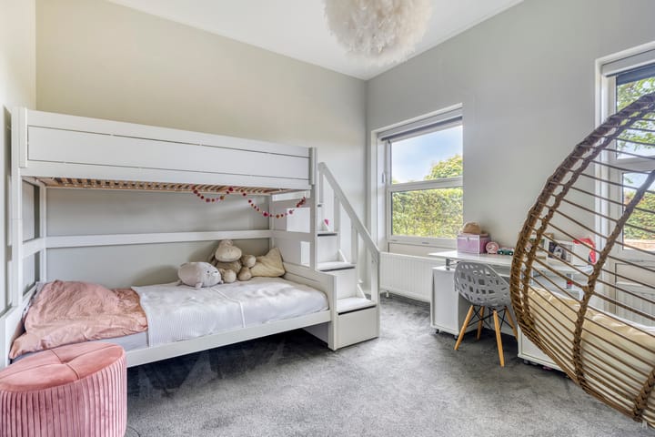 Photo 40 of Nieuwendijk 4