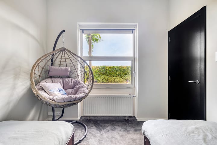 Photo 43 of Nieuwendijk 4