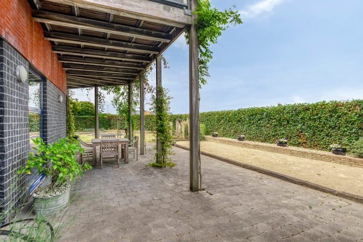 Photo 48 of Nieuwendijk 4