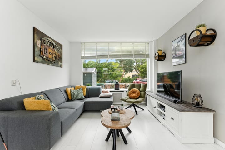 Foto 6 van De Genestetstraat 21