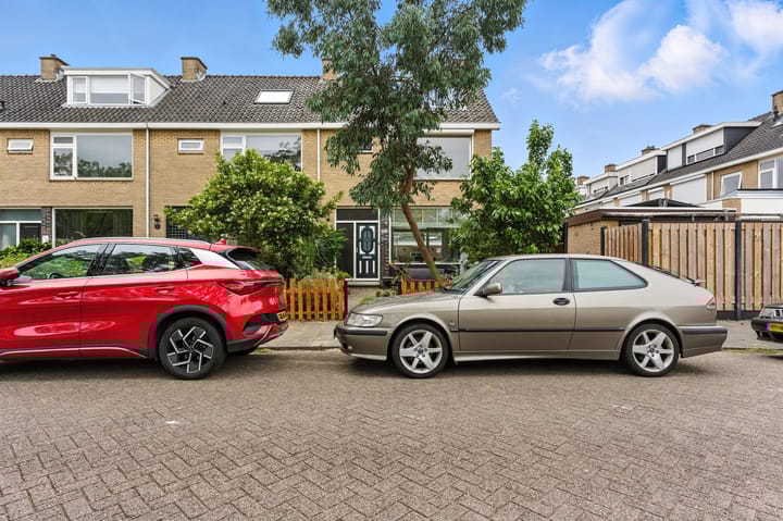 Foto 33 van De Genestetstraat 21