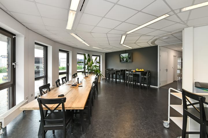 Impact 60-b, Duiven