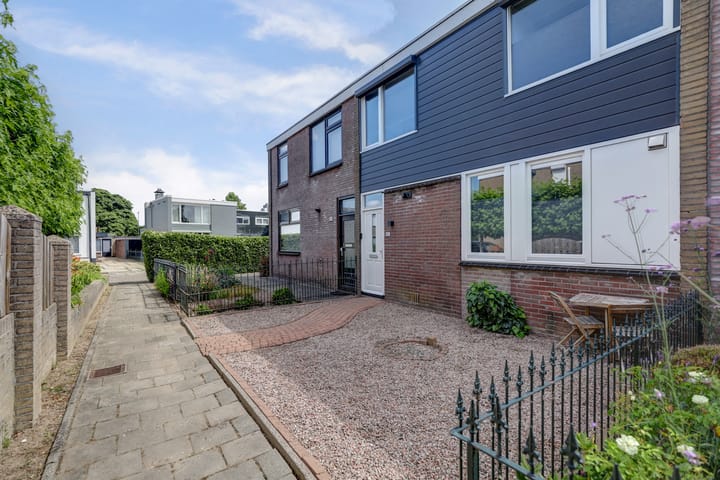 Foto 6 van Klaproosstraat 26