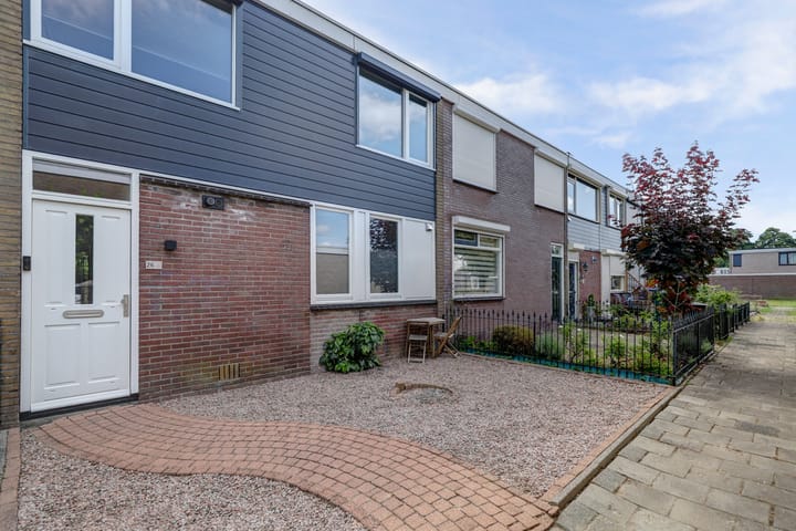 Foto 38 van Klaproosstraat 26