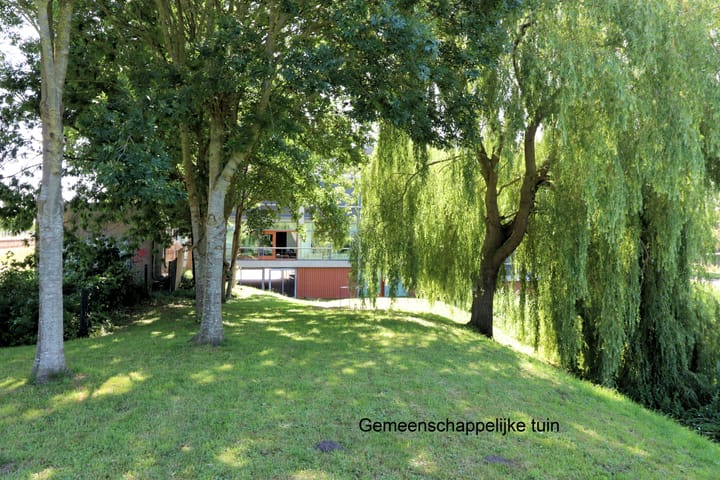 Foto 39 van Stationsplein 16