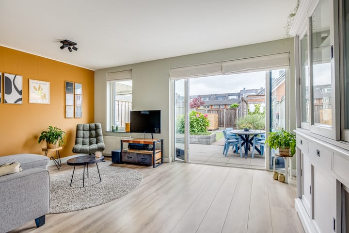 Photo 6 of Draagmuur 74