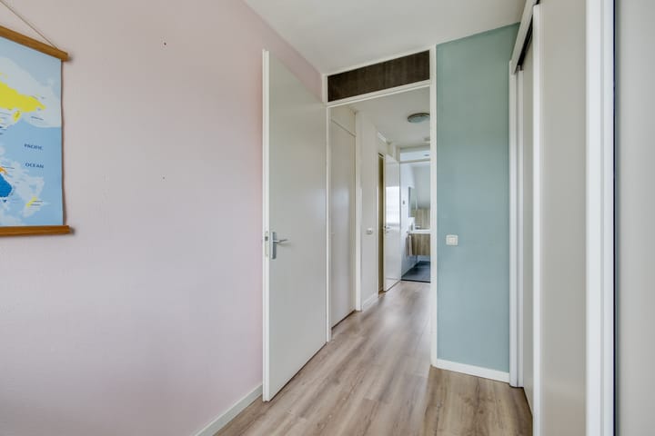 Photo 28 of Draagmuur 74