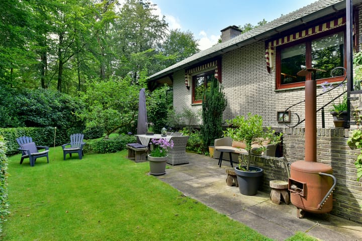 Foto 42 van Harderwijkerstraat 64