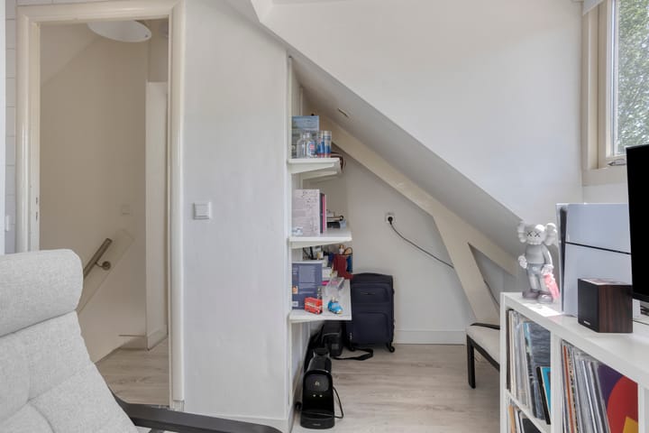 Foto 39 van Oscar Leeuwstraat 24