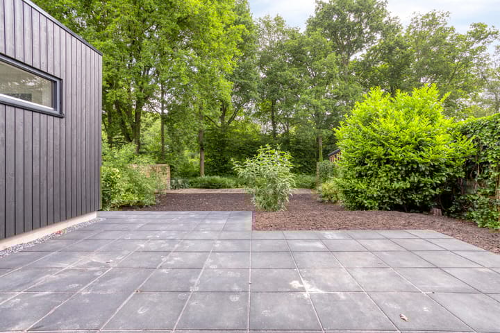 Foto 40 van Burgemeester Falkenaweg 195