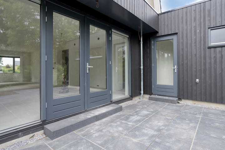 Foto 43 van Burgemeester Falkenaweg 195