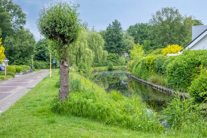 Foto 47 van Burgemeester Falkenaweg 195