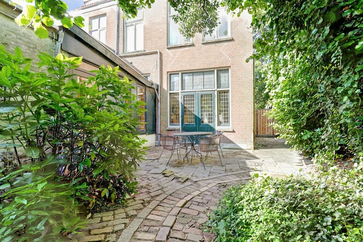 Foto 38 van Rotterdamseweg 157