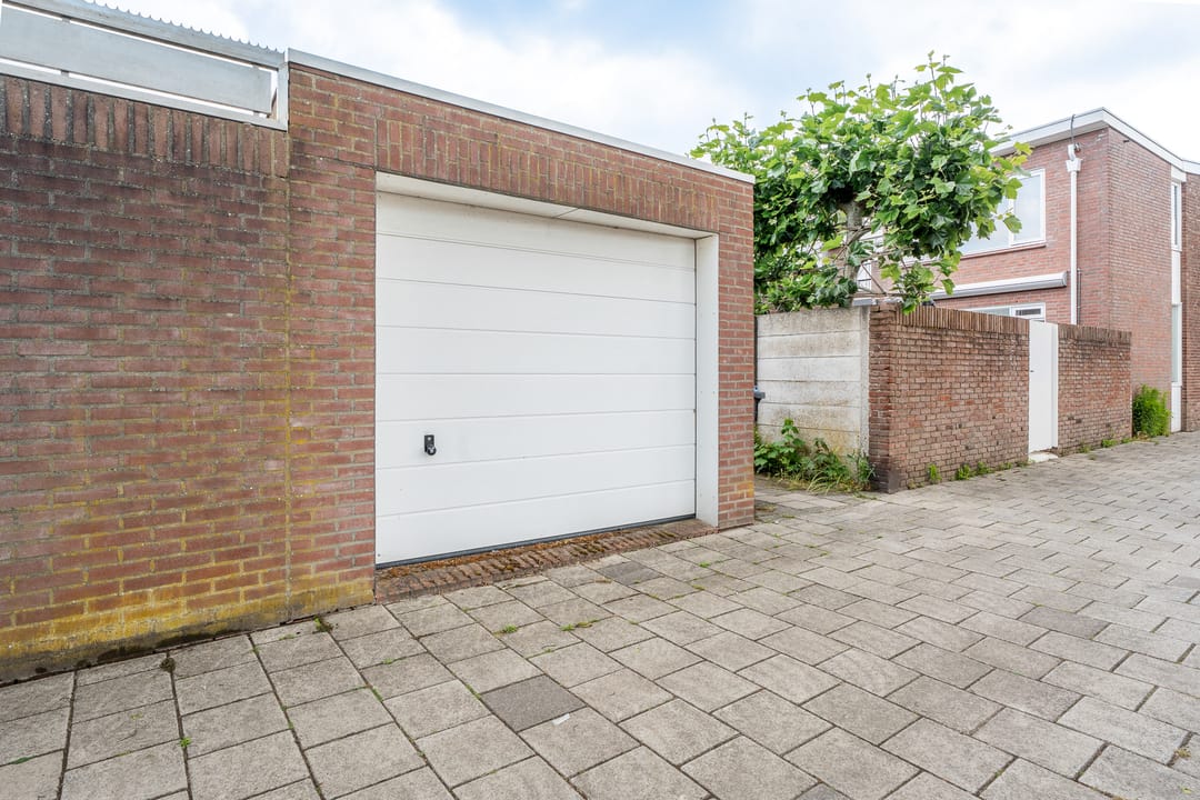 Photo 23 of Mokmerstraat 20