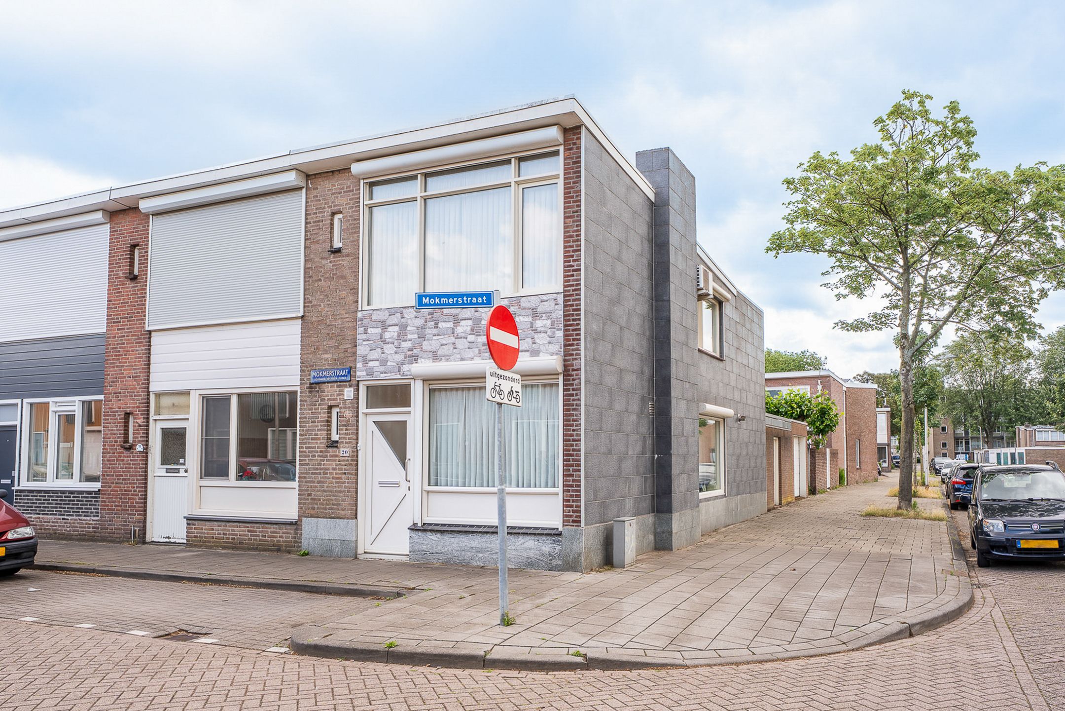 Photo 24 of Mokmerstraat 20