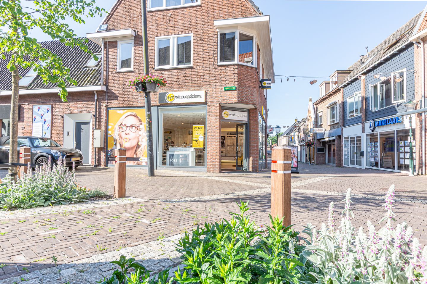View photo 2 of Brugstraat 22