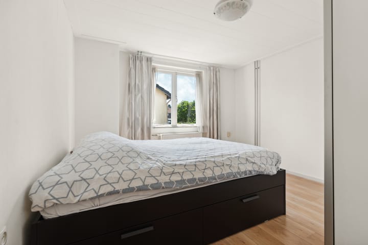 Photo 27 of Damstraat 5