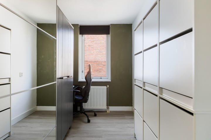 Foto 38 van Belgradostraat 48