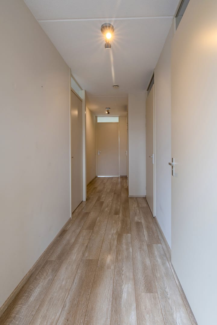 Foto 4 van Vuursteen 37