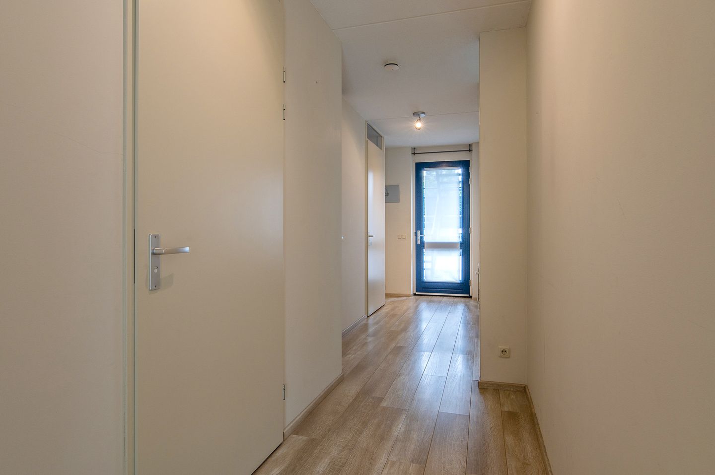 Foto 5 van Vuursteen 37