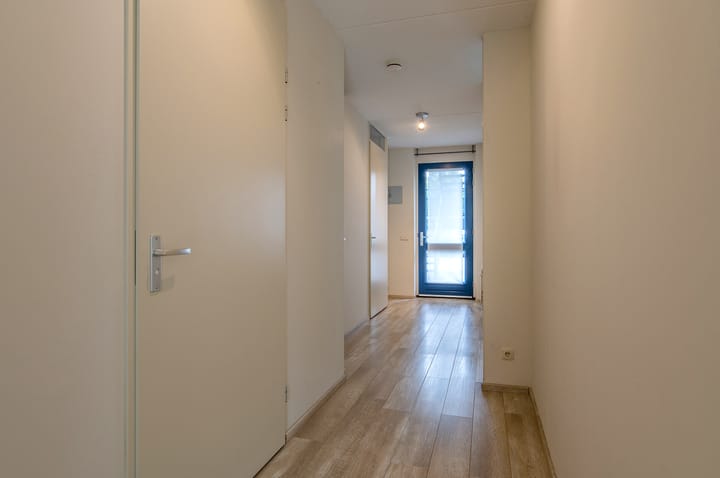 Foto 5 van Vuursteen 37