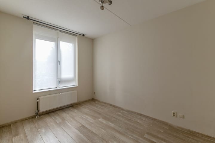 Foto 7 van Vuursteen 37