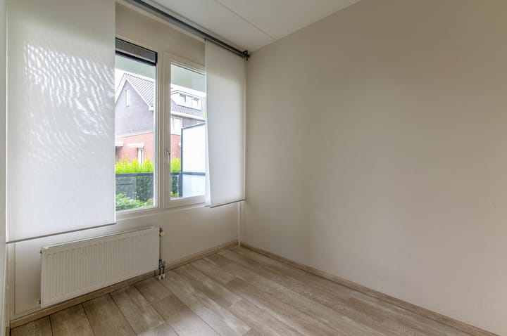 Foto 15 van Vuursteen 37