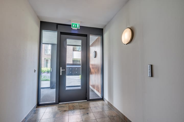 Foto 45 van Karel van Egmondstraat 120-A