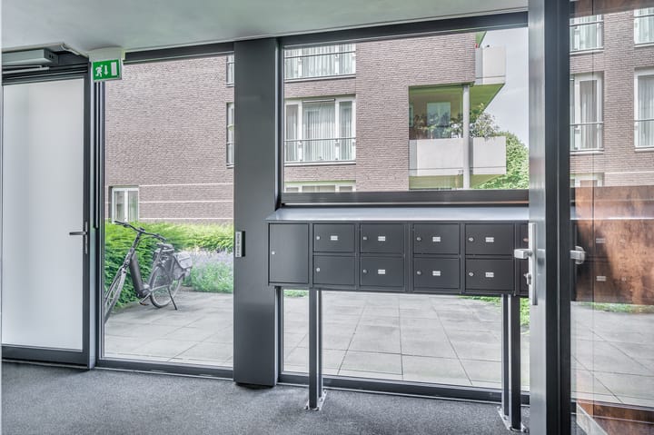 Foto 46 van Karel van Egmondstraat 120-A