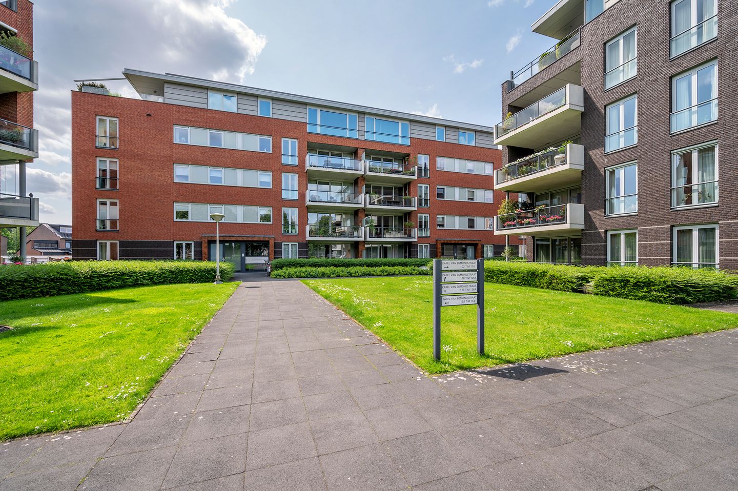 Foto 50 van Karel van Egmondstraat 120-A