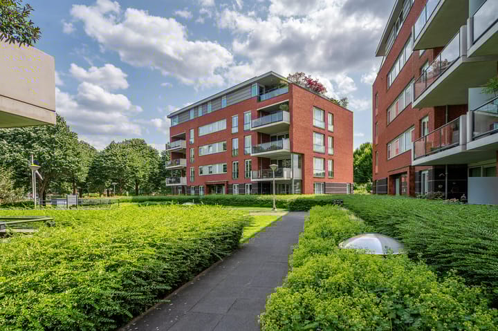 Foto 53 van Karel van Egmondstraat 120-A