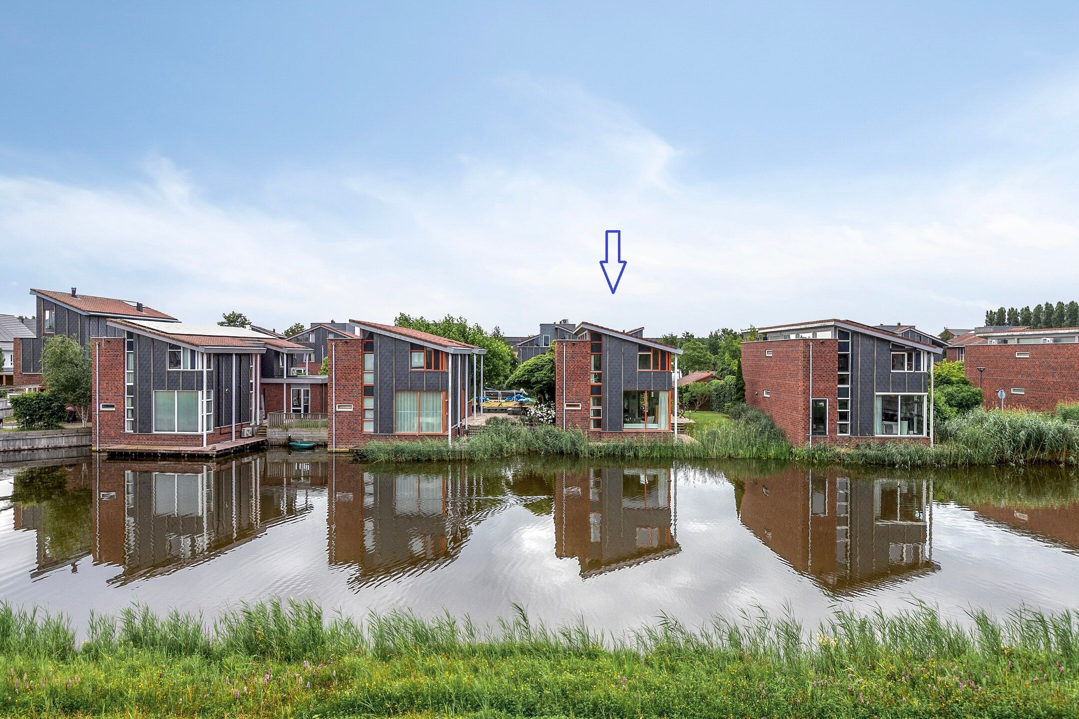 Iraklia, 23, Hoofddorp, 2134AN, Noord-Holland, Nederland 23 