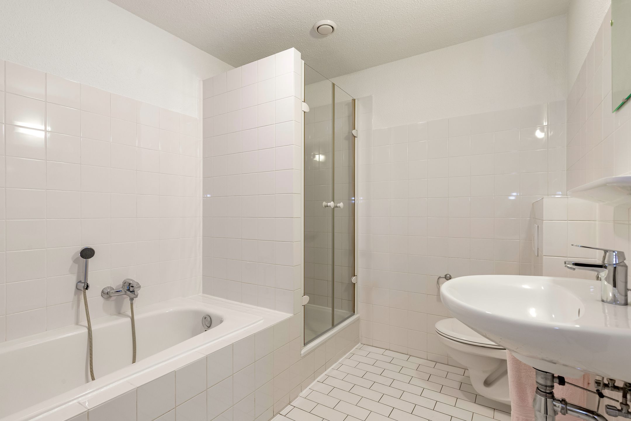 Foto 21 van Renoirstraat 144