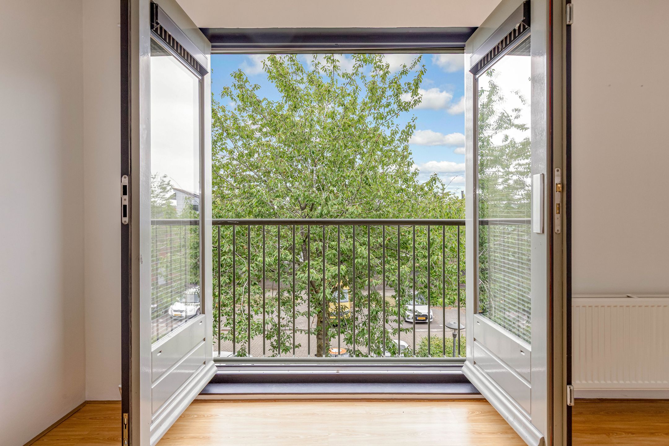 Foto 24 van Renoirstraat 144