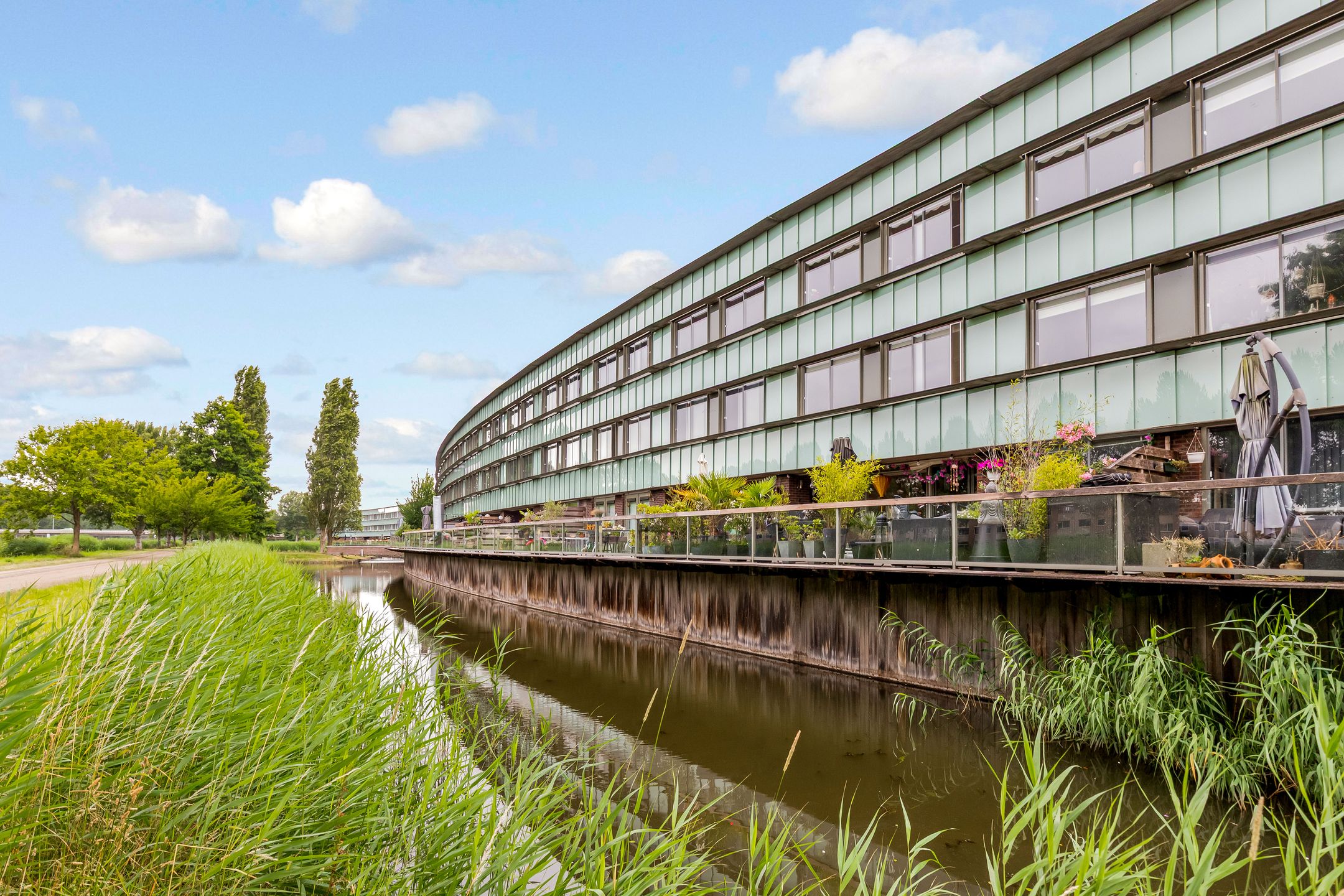 Foto 33 van Renoirstraat 144