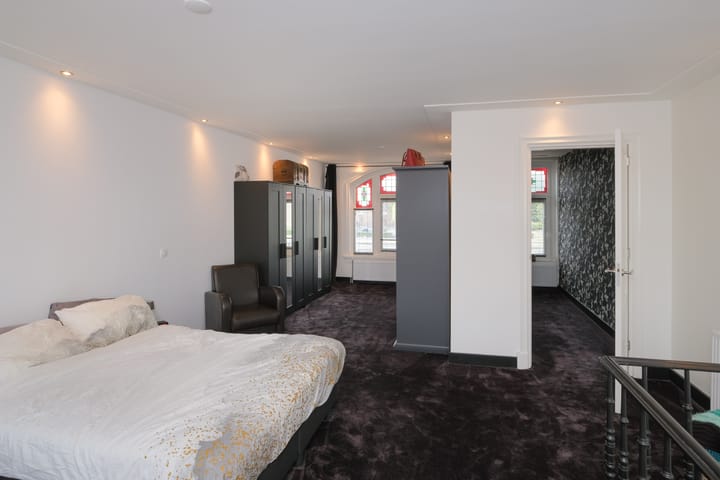 Foto 16 van Ambtstraat 127