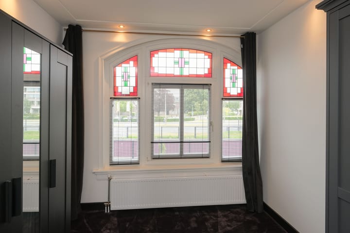 Foto 18 van Ambtstraat 127