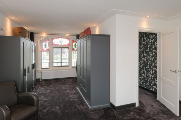 Foto 19 van Ambtstraat 127