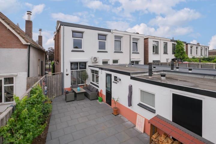 Foto 26 van Ambtstraat 127