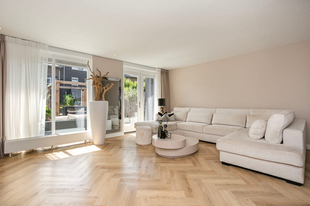 Foto 2 van Anton Pieckhof 3