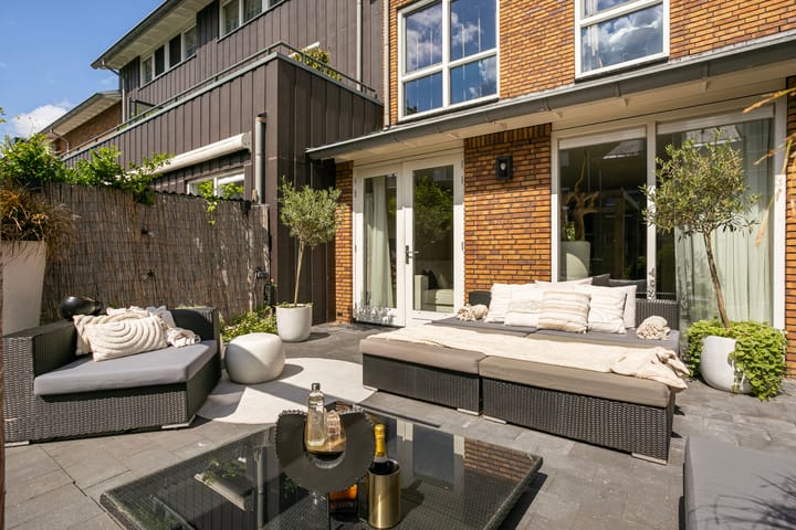 Foto 8 van Anton Pieckhof 3