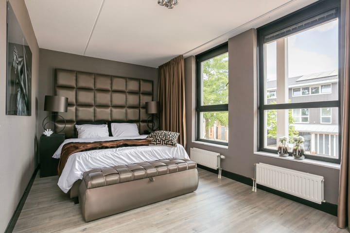 Foto 18 van Anton Pieckhof 3