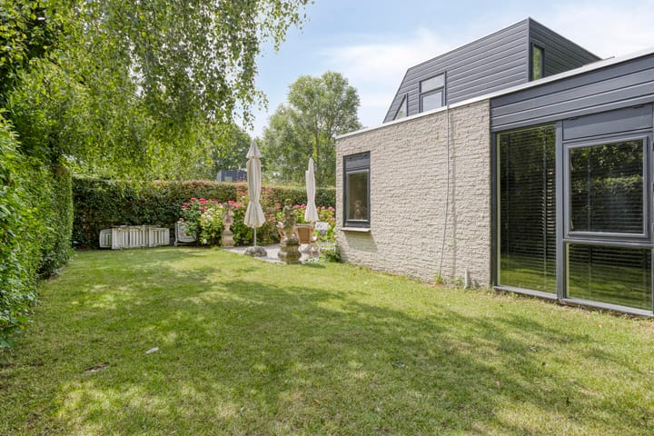 Foto 17 van Klepperstee-Eik 1